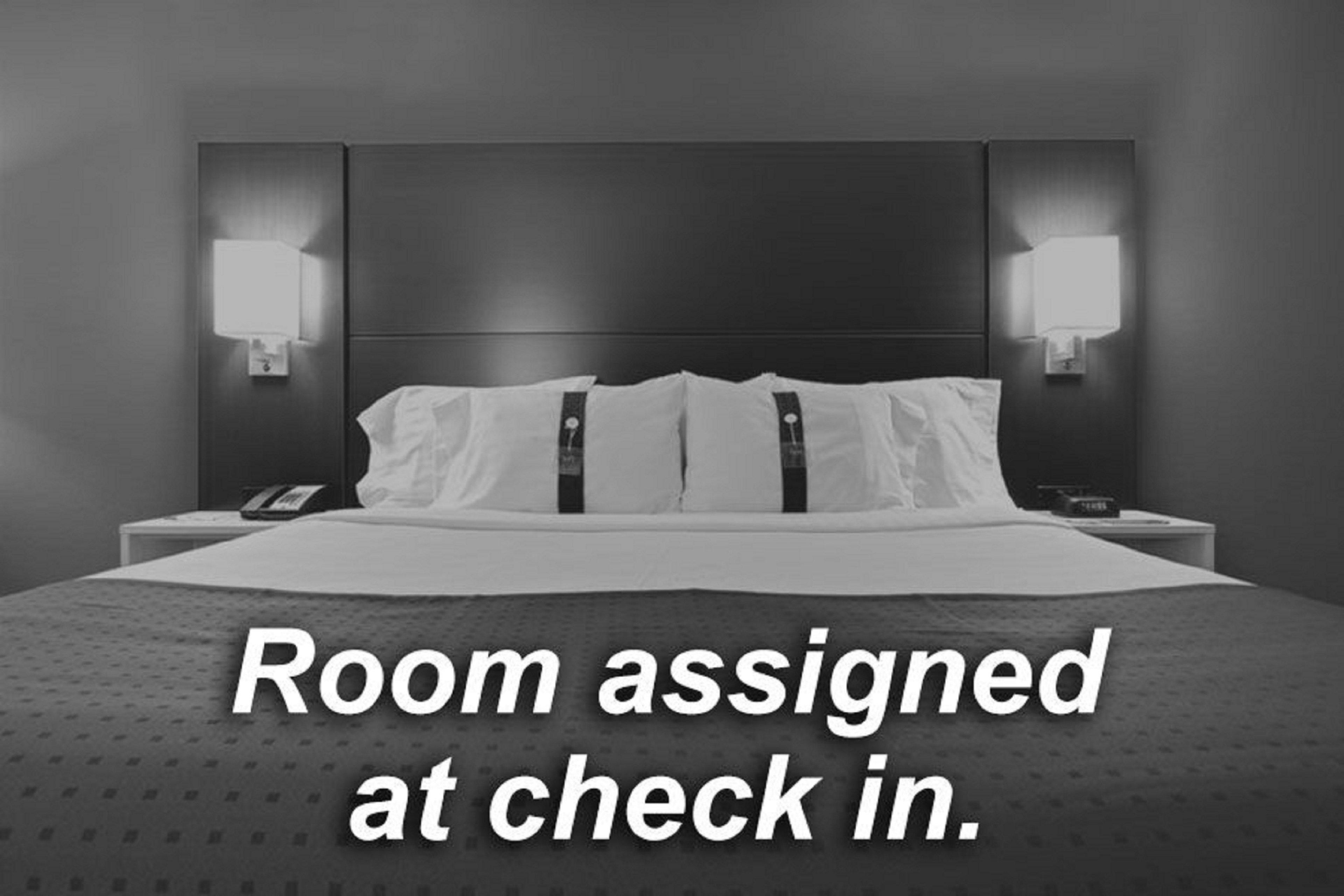 Holiday Inn Express Cedar Rapids - Collins Road By Ihg Extérieur photo
