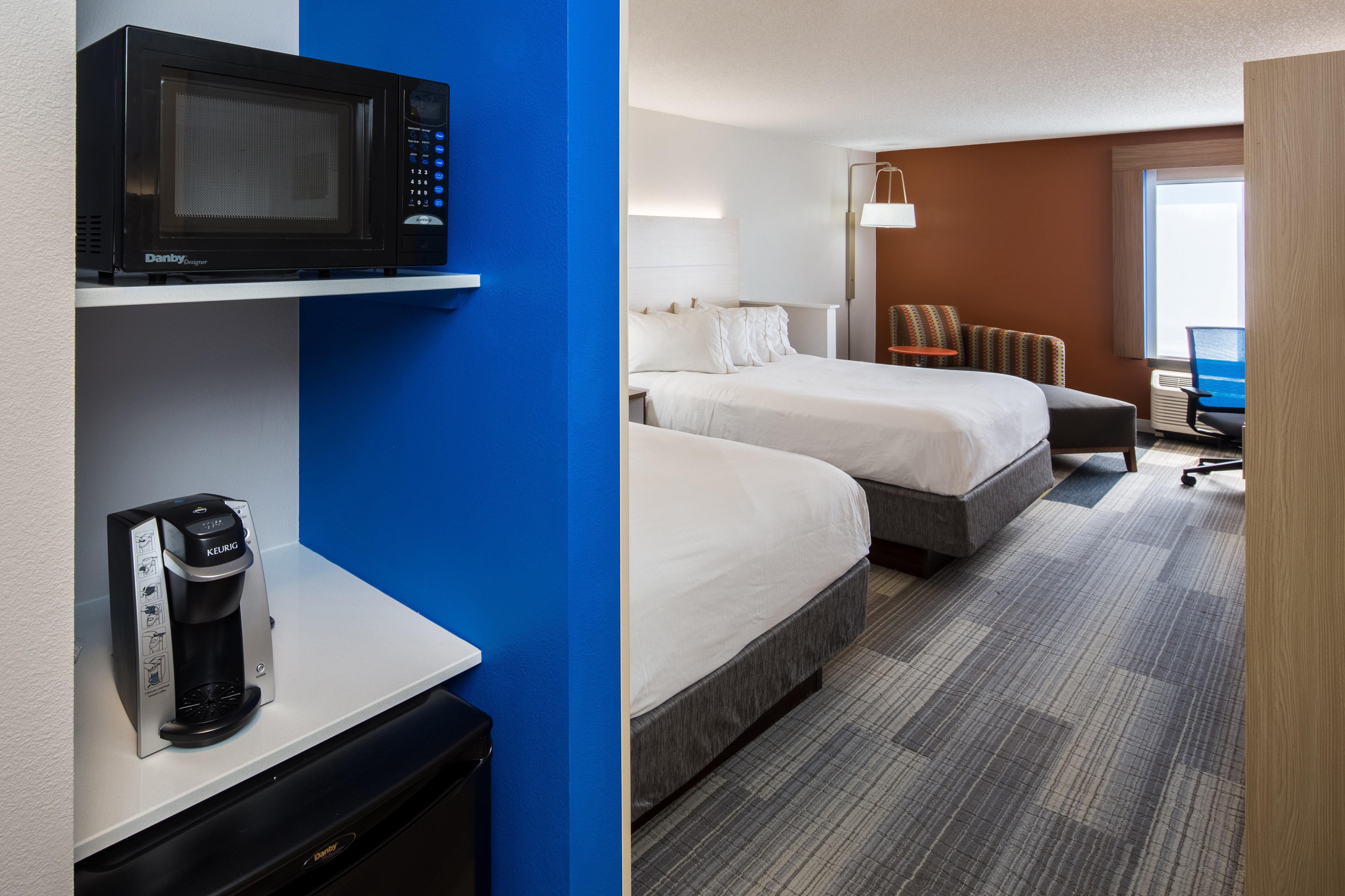 Holiday Inn Express Cedar Rapids - Collins Road By Ihg Extérieur photo
